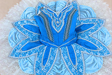 レンタル ニキヤ、雪の女王の衣装